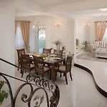 Sunset Lady Villa *