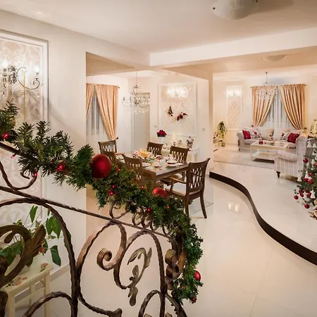 Sunset Lady Šibenik