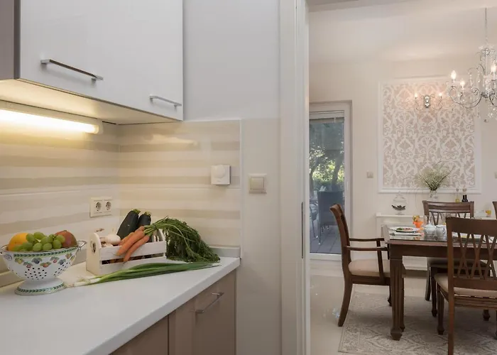 ヴィラ Sunset Lady シベニク